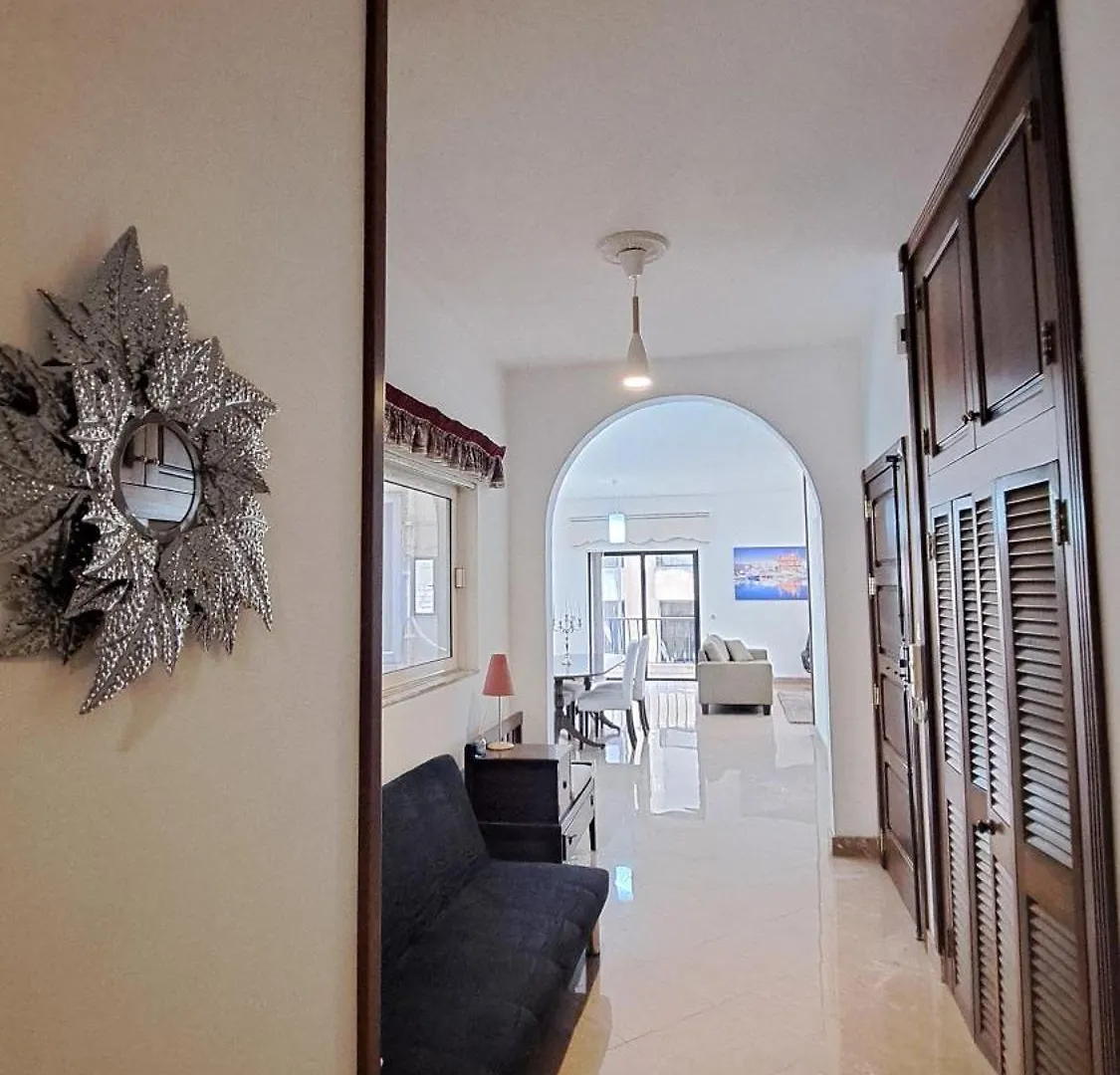 Sea View Sliema Apartment