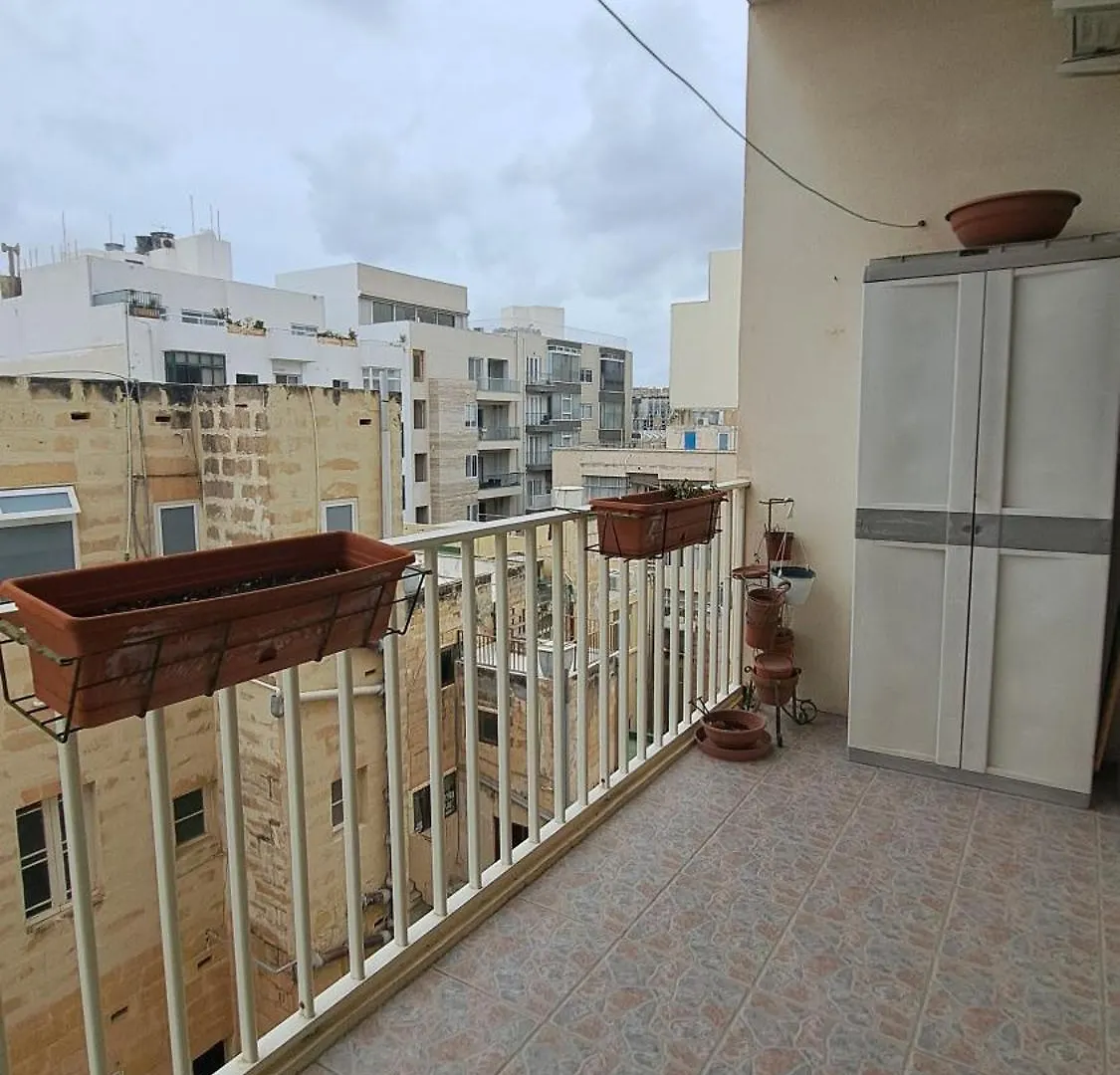 Sea View Sliema Apartment Malta
